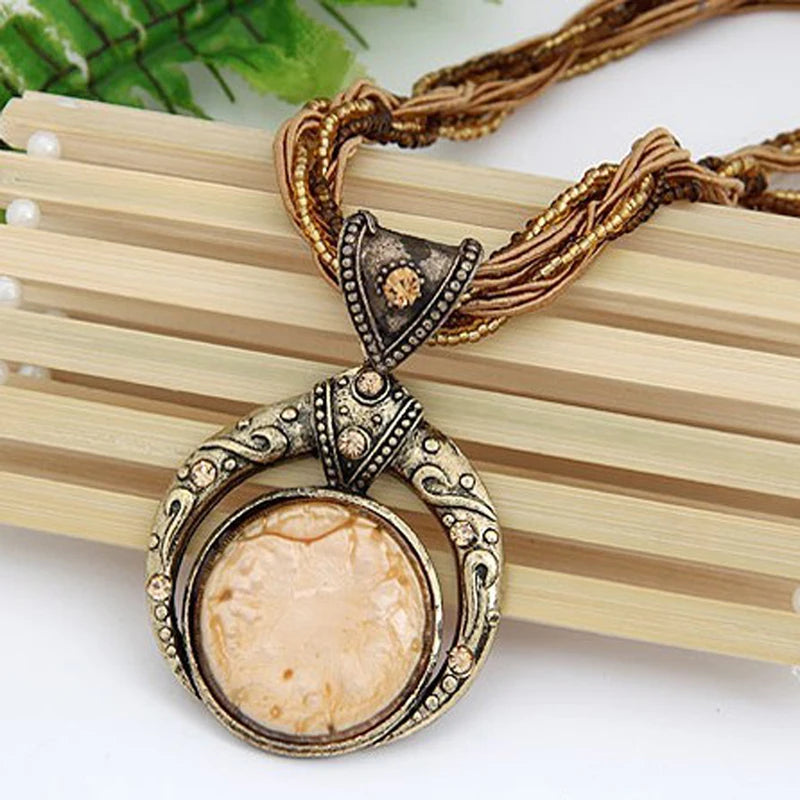 Calista Pendant Necklace
