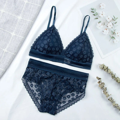 Calyx Lace Bra & Underwear Set