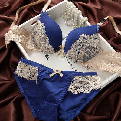 Solstice Lace Bra & Underwear Set
