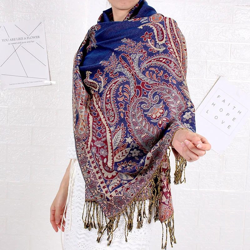 Vastelle Shawl