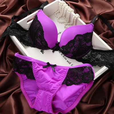 Solstice Lace Bra & Underwear Set