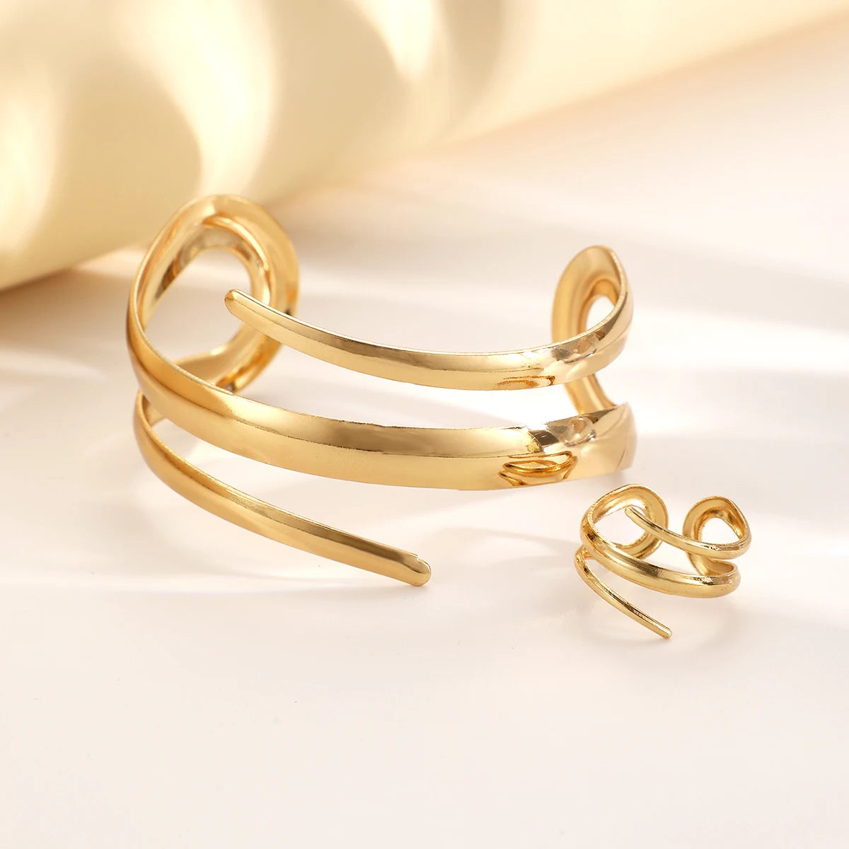 Noemie Bracelet & Ring Set