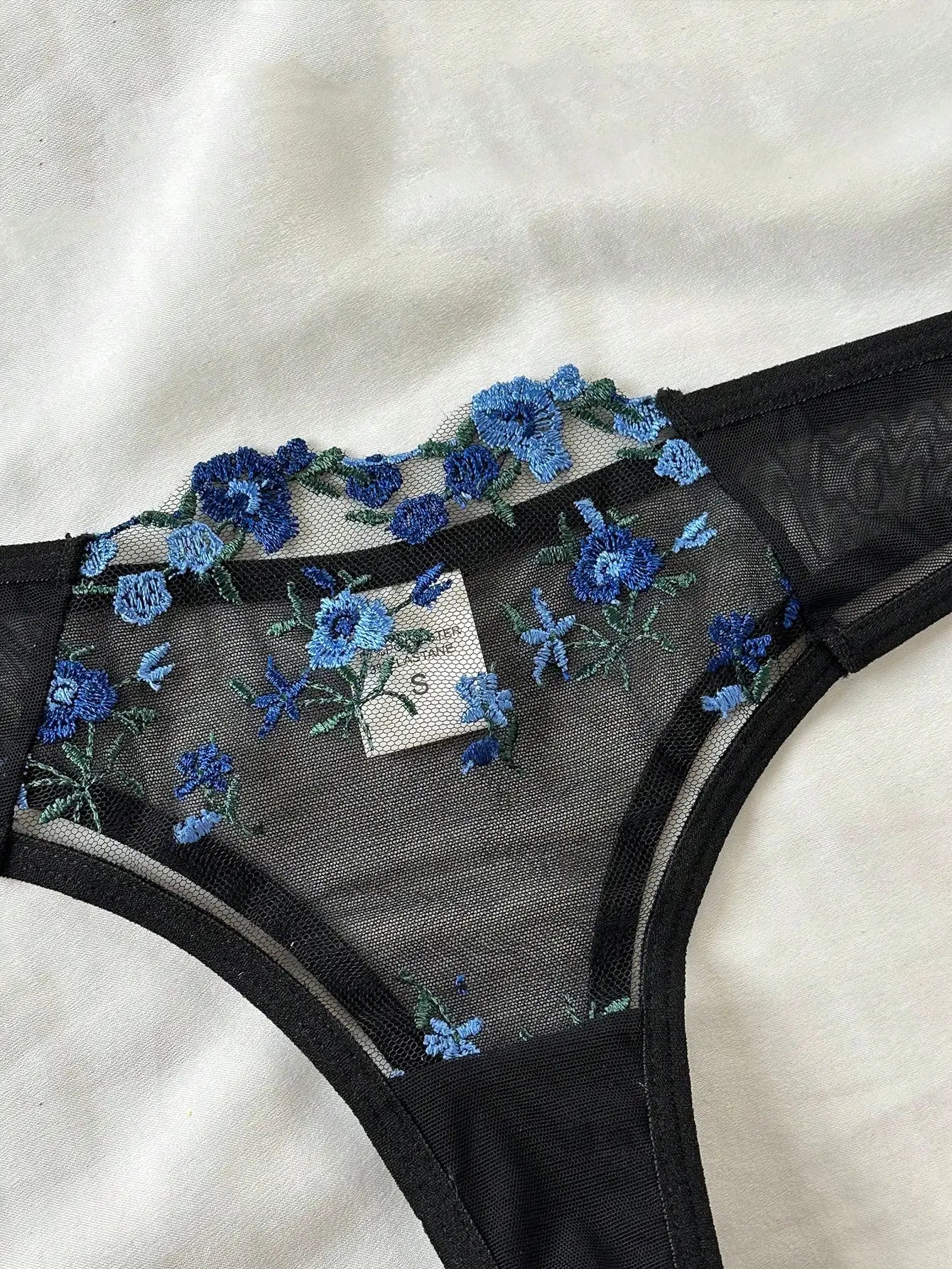 Embroidered Lace Flower Bra & Underwear Set