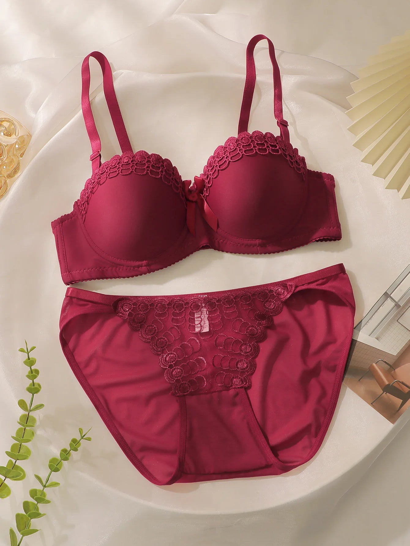 Emilia Bra & Underwear Set
