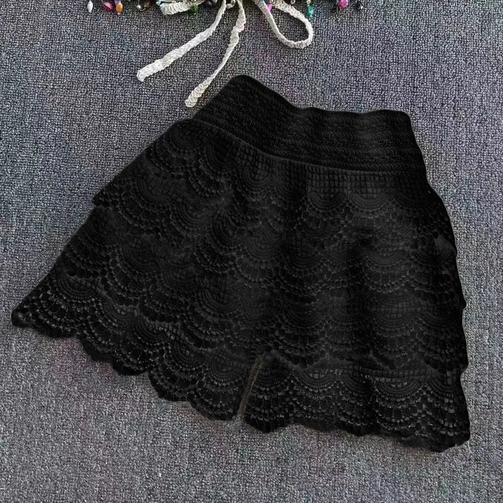 Zulu Crochet Shorts