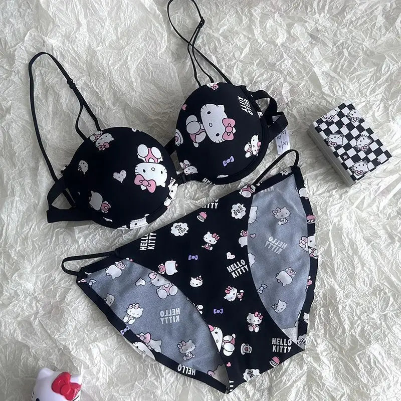 Hello Kitty Bra & Underwear Set
