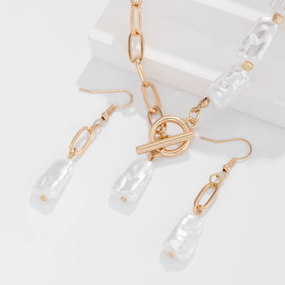 Pearl Necklace & Earring Set