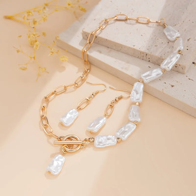 Pearl Necklace & Earring Set