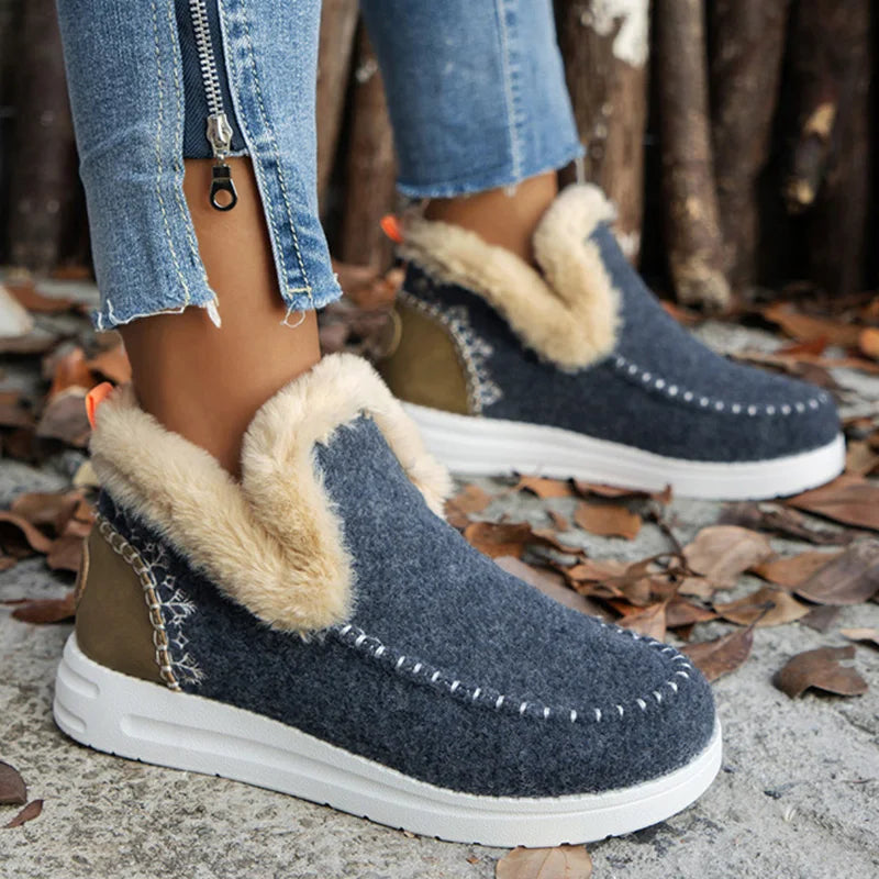 Dakota Slip-On Boots