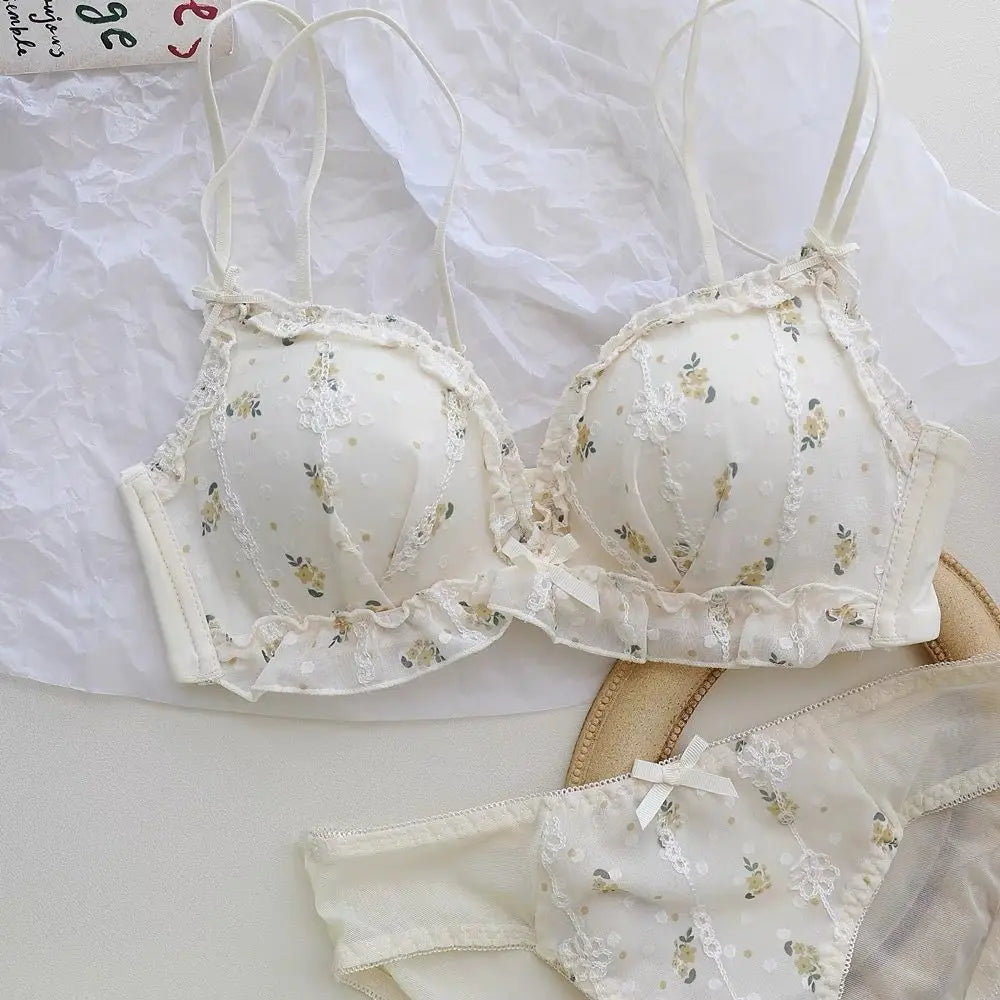 Capri Bra & Underwear Set