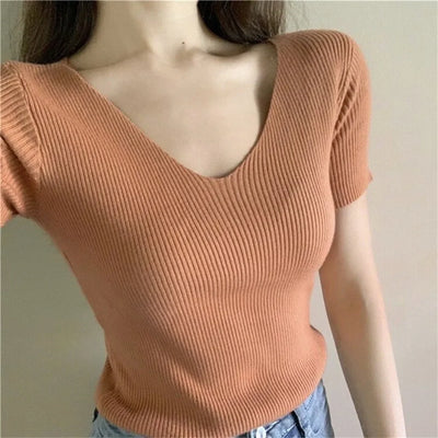 Violet Knitted V-Neck T-Shirt