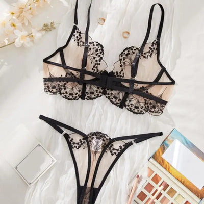 Mystelle Bra & Underwear Set