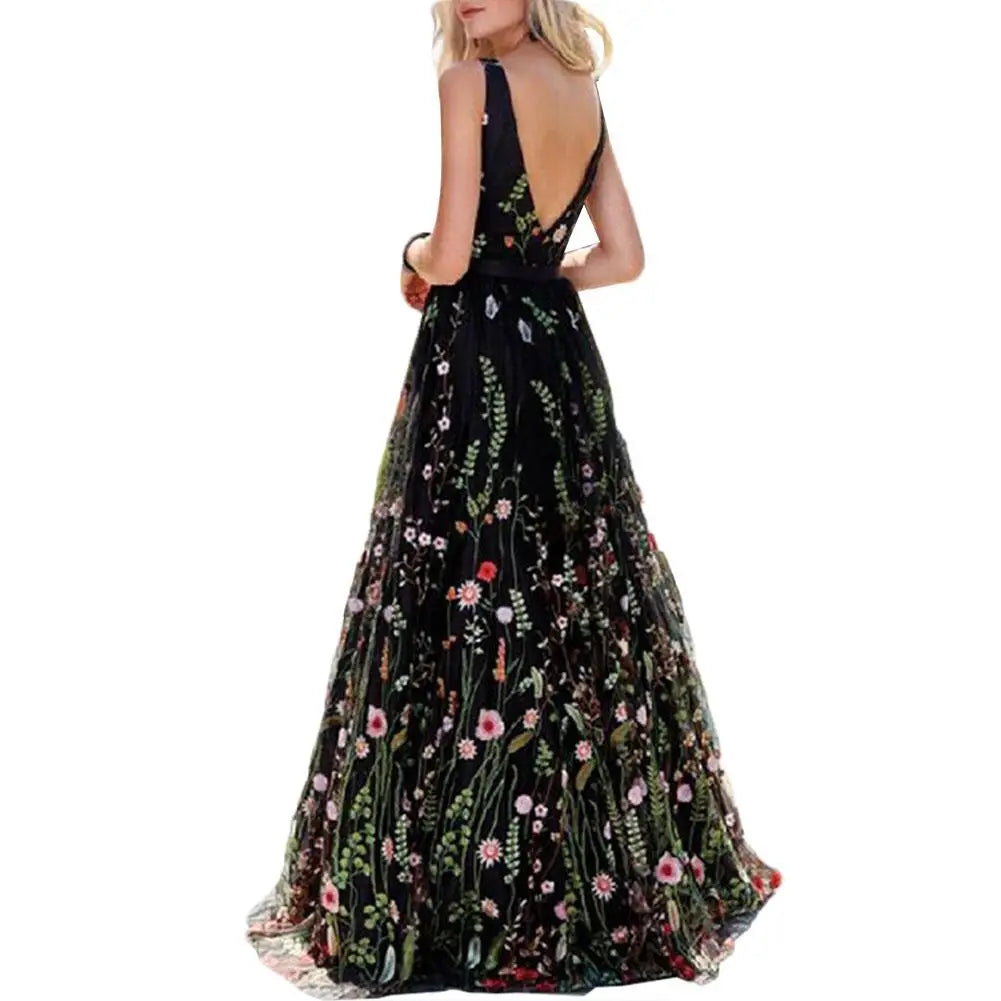 Serenata Elegant Floral Dress