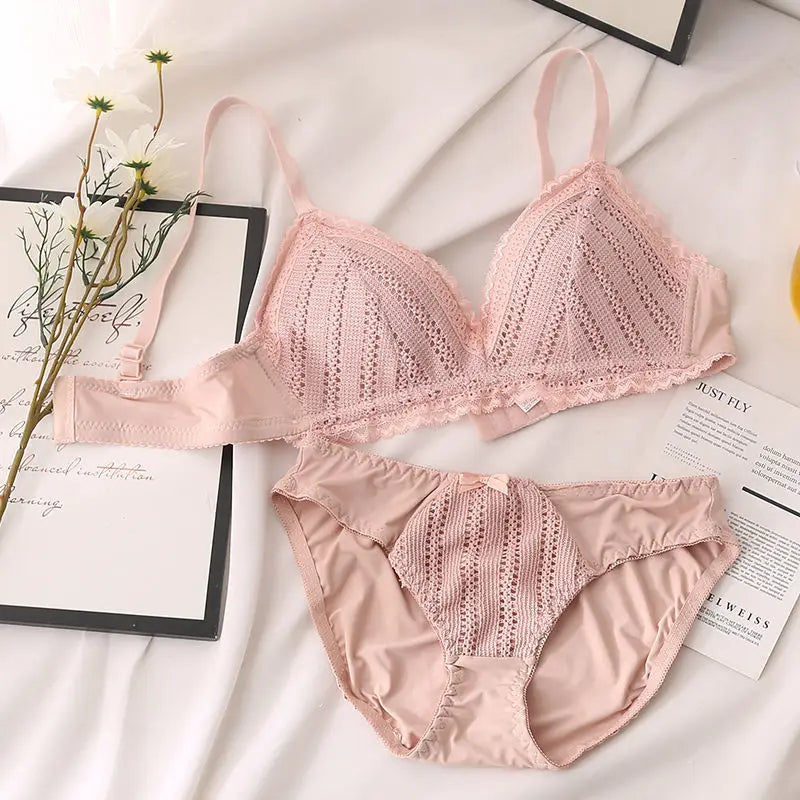Comfy Allure Bra & Underwear Set