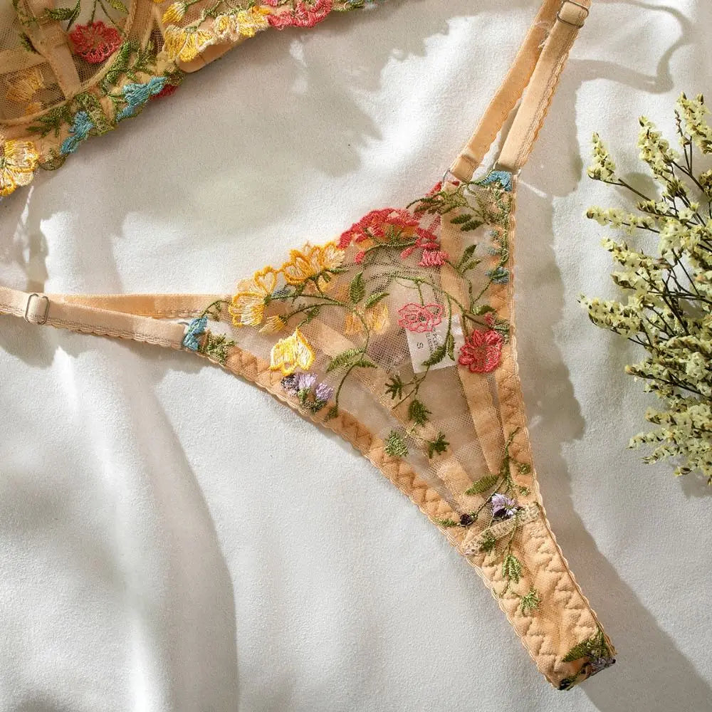 Kalabasa 2 Piece Floral Bra & Underwear Set