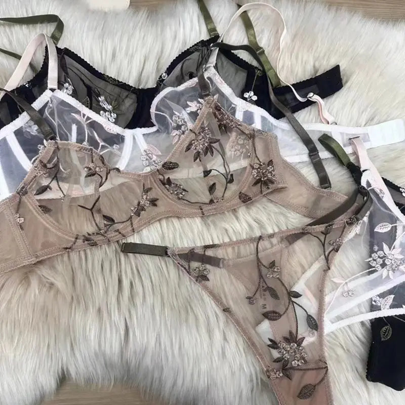 Etoile 2 Piece Bra & Underwear Set