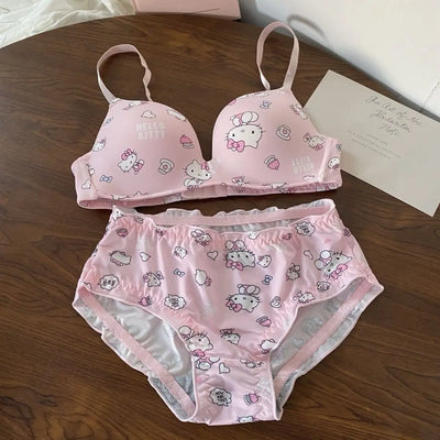 Hello Kitty Bra & Underwear Set
