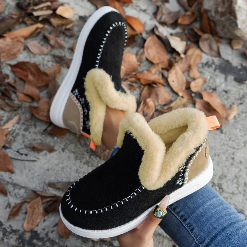 Dakota Slip-On Boots