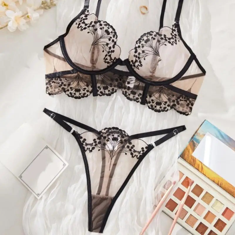 Mystelle Bra & Underwear Set