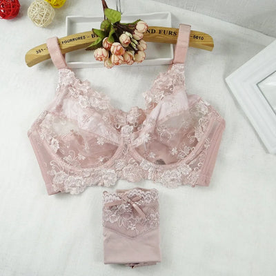 Lucera Lace Bra & Underwear Set