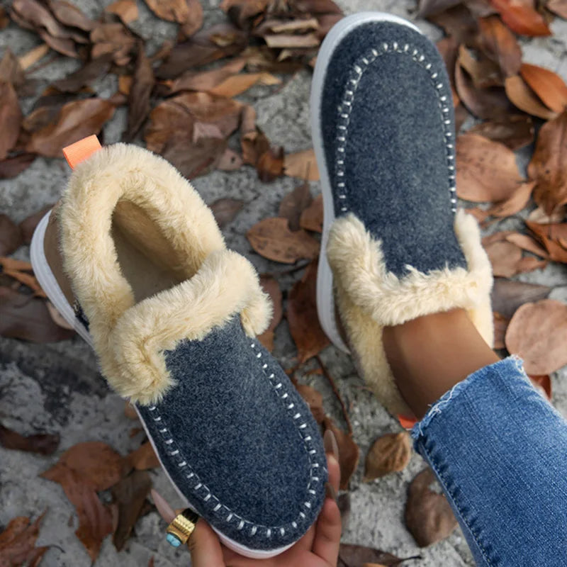 Dakota Slip-On Boots