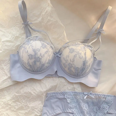 Antoinette Bra