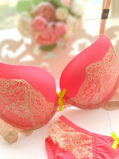 Solstice Lace Bra & Underwear Set