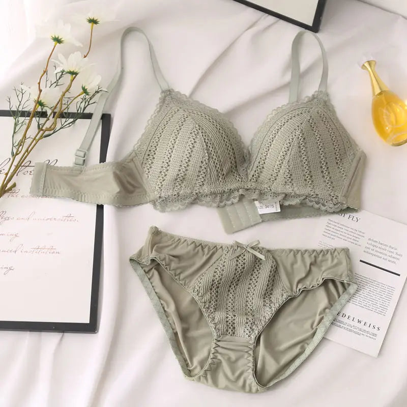 Comfy Allure Bra & Underwear Set