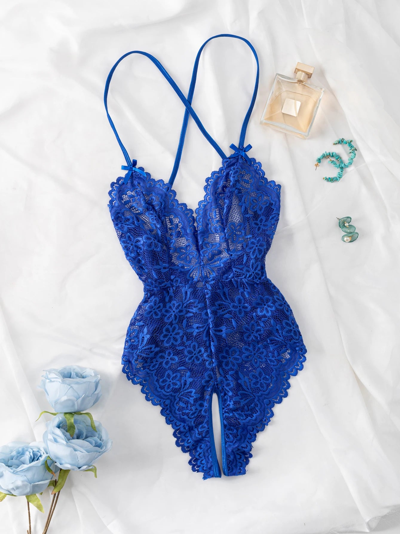 Vespera Lace Lingerie Set
